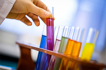 制药公司近年来研发投入回报率逐年降低？？？？？