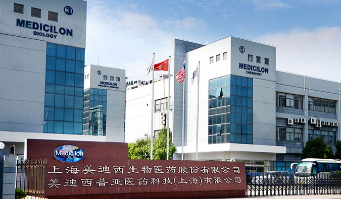 威客电竞，，，，，，十八岁正风华