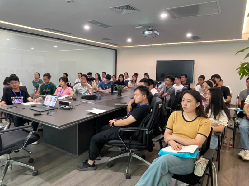 威客电竞第一届药化岗治理培训-3.jpg