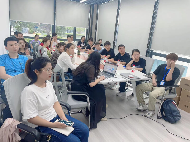 威客电竞第一届药化岗治理培训-4.jpg
